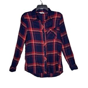 Beachlunchlounge Women’s Navy Plaid Button Down Shirt